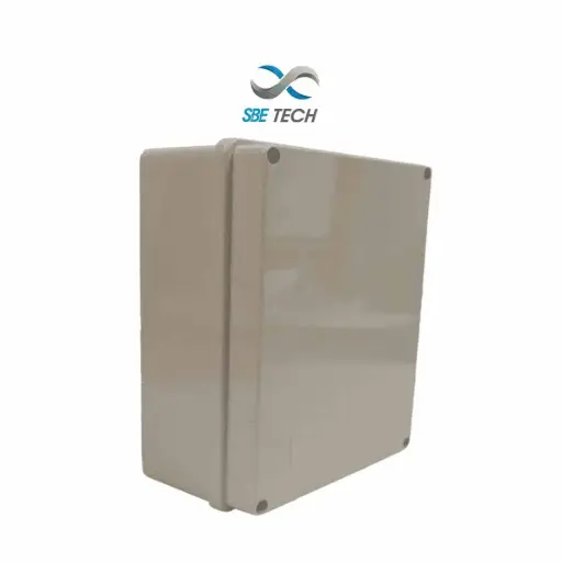 SBE TECH SBE-OP19014070 - Caja plástica con tapa opaca de 19x14x7 cm multiusos, IP66, fabricada en material autoextinguible y resistente a la abrasión